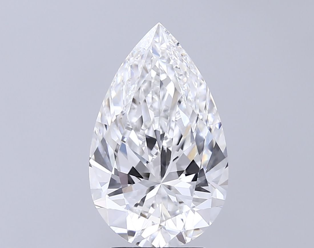 Loose Lab Diamond - IGI Pear 4.02ct E VVS2: Loose Lab Diamond - IGI Pear 4.02ct E VVS2 A stunning lab-grown pear-shaped diamond, certified by the International Gemological Institute (IGI), boasts exceptional clarity and color. With its EX polis