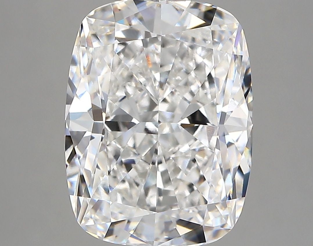 IGI Cushion Modified 5.53ct E VVS2 Loose Lab Diamond: IGI Cushion Modified 5.53ct E VVS2 Loose Lab Diamond Experience the beauty of a lab-grown diamond, certified by IGI as a genuine 5.53ct E VVS2 loose gemstone. This exceptional stone boasts an EX