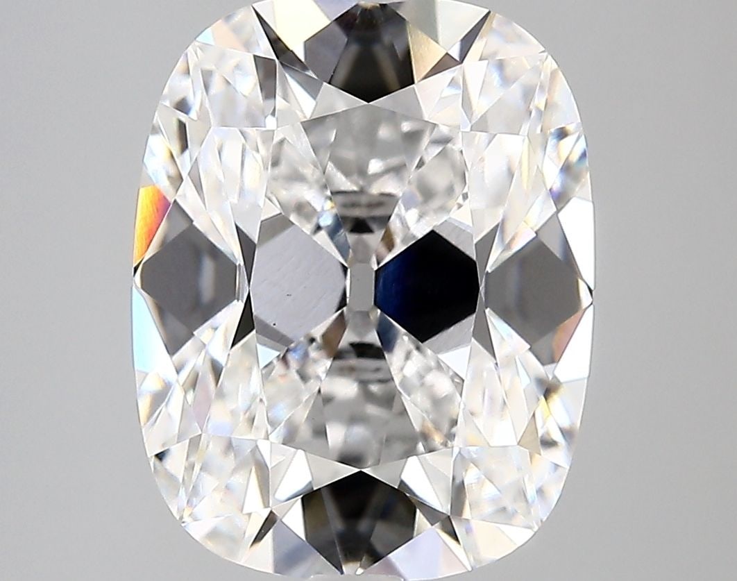 IGI Cushion Modified 5.08ct D VVS2 Loose Lab Diamond: IGI Cushion Modified 5.08ct D VVS2 Loose Lab Diamond A rare and exceptional find, this 5.08ct IGI-certified lab diamond boasts an impressive D color, VVS2 clarity, and EX polish and symmetry, making i
