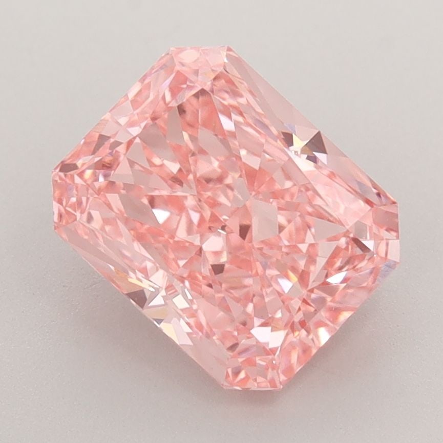 IGI Radiant 2.5ct Fancy Vivid Pink VVS2 Loose Lab Diamond: IGI Radiant 2.5ct Fancy Vivid Pink VVS2 Loose Lab Diamond Experience the breathtaking beauty of our IGI Radiant 2.5ct Fancy Vivid Pink VVS2 Loose Lab Diamond, boasting an exceptional cut and clarity