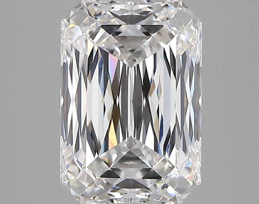 IGI Radiant 3.01ct D VVS2 Loose Lab Diamond: IGI Radiant 3.01ct D VVS2 Loose Lab Diamond Experience the brilliance of a lab-grown diamond, certified by IGI as D color and VVS2 clarity, with exceptional cut, polish, and symmetry. This stunning 3.