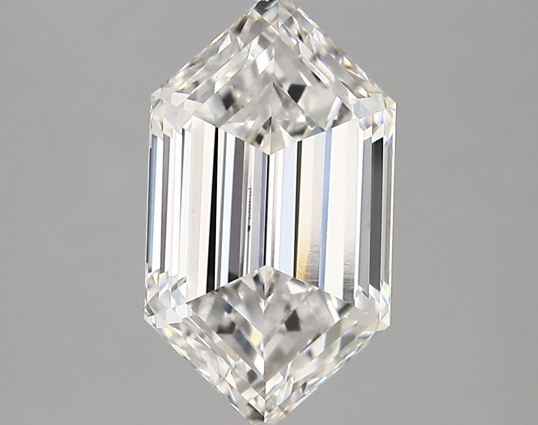 IGI Hexagonal 3.02ct E VVS2 Loose Lab Diamond: IGI Hexagonal 3.02ct E VVS2 Loose Lab Diamond A stunning lab-grown diamond, certified by the International Gemological Institute (IGI), boasts exceptional clarity and color. This 3.02ct E VVS2 loose d