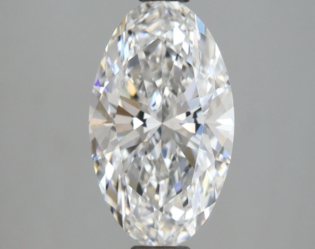 IGI Oval 2.09ct D VVS2 Loose Lab Diamond: IGI Oval 2.09ct D VVS2 Loose Lab Diamond A truly exceptional diamond, this 2.09ct IGI Oval lab-grown gem boasts an impressive D color and VVS2 clarity, giving it a radiant brilliance that's hard to fi