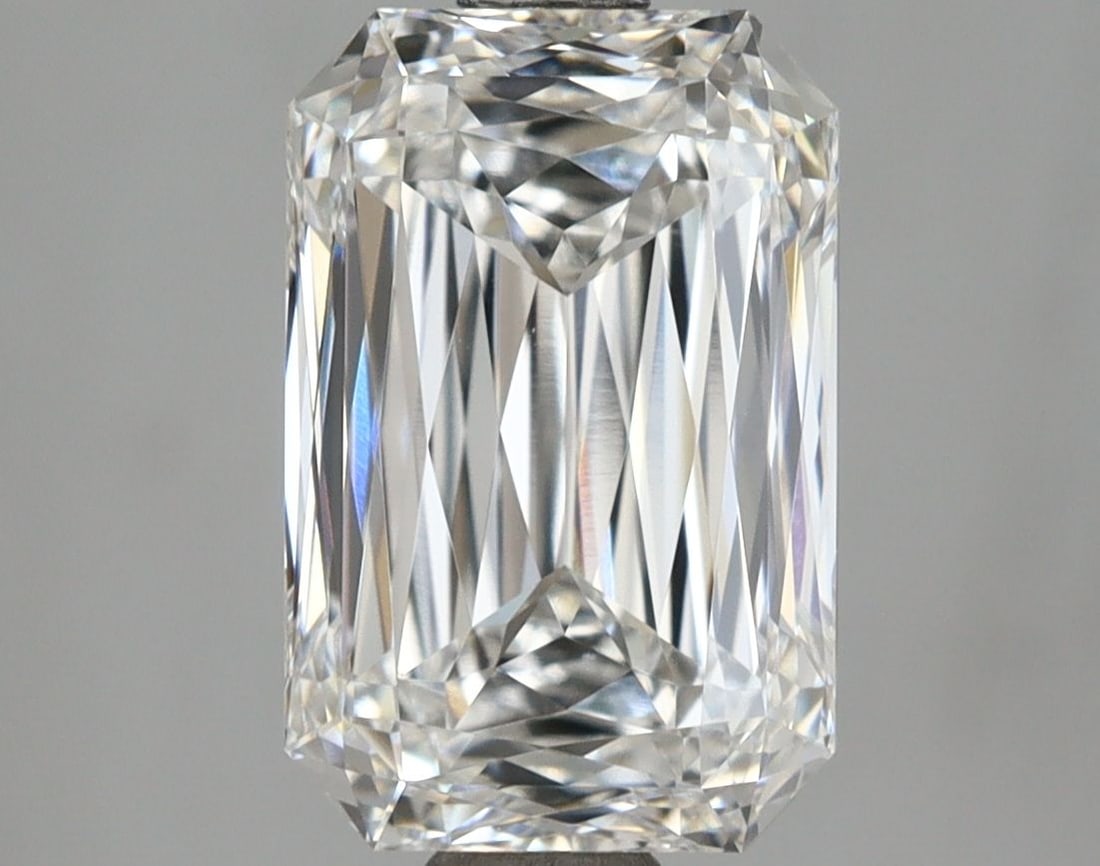 IGI Radiant 3.07ct E VVS2 Loose Lab Diamond (1 of 1)