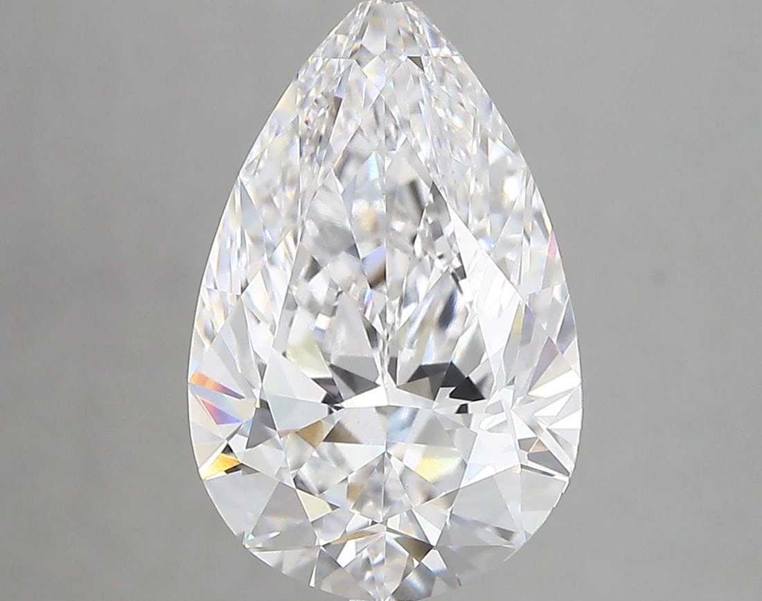 Loose Lab Diamond - IGI Pear 4.03ct D VVS2: Loose Lab Diamond - IGI Pear 4.03ct D VVS2 A stunning lab-grown diamond, certified by the International Gemological Institute (IGI), boasts exceptional clarity and color. This 4.03ct pear-shaped gem s