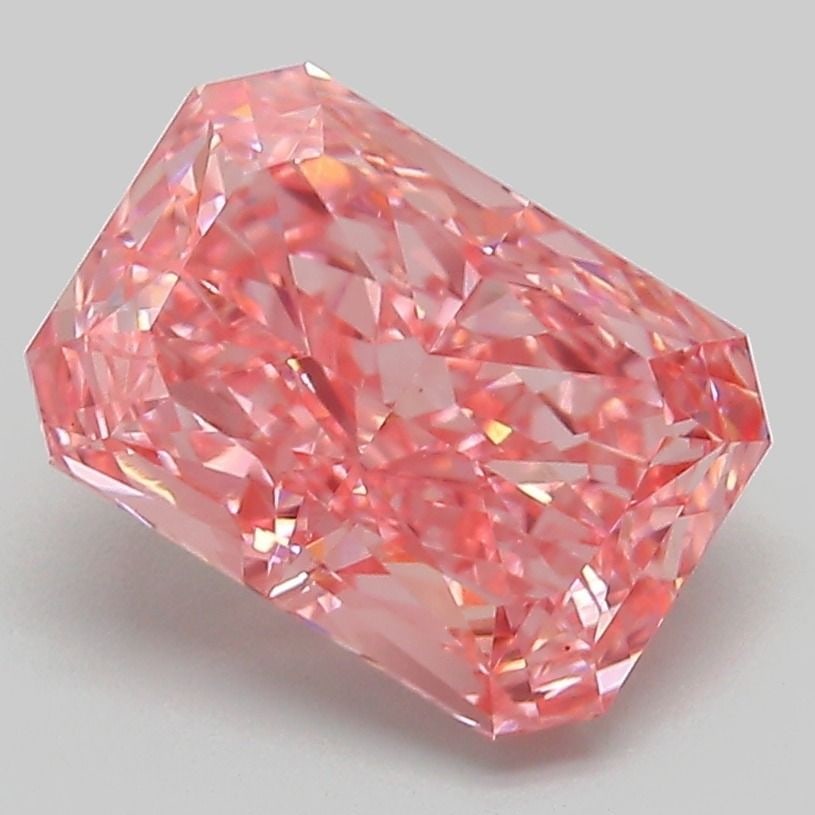 IGI Radiant 2.68ct Fancy Vivid Pink VVS2 Loose Lab Diamond: IGI Radiant 2.68ct Fancy Vivid Pink VVS2 Loose Lab Diamond Experience the rare beauty of a Fancy Vivid Pink diamond, one of the most coveted and sought-after colors in the world of gemstones. This stu
