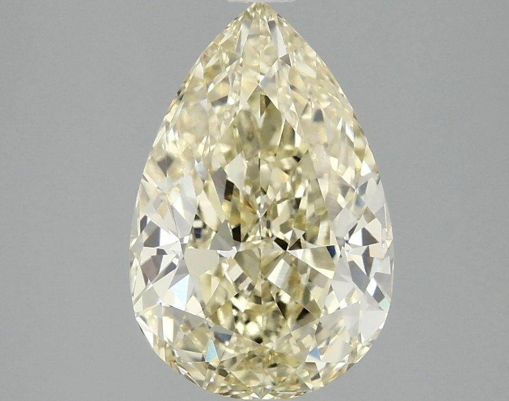 Loose Lab Diamond - IGI Pear 3.05ct Fancy Yellow VVS2: Loose Lab Diamond - IGI Pear 3.05ct Fancy Yellow VVS2 Exceptional Loose Lab Diamond Pear 3 available for auction. Review complete item specifications below for detailed information. Item Specifics: So