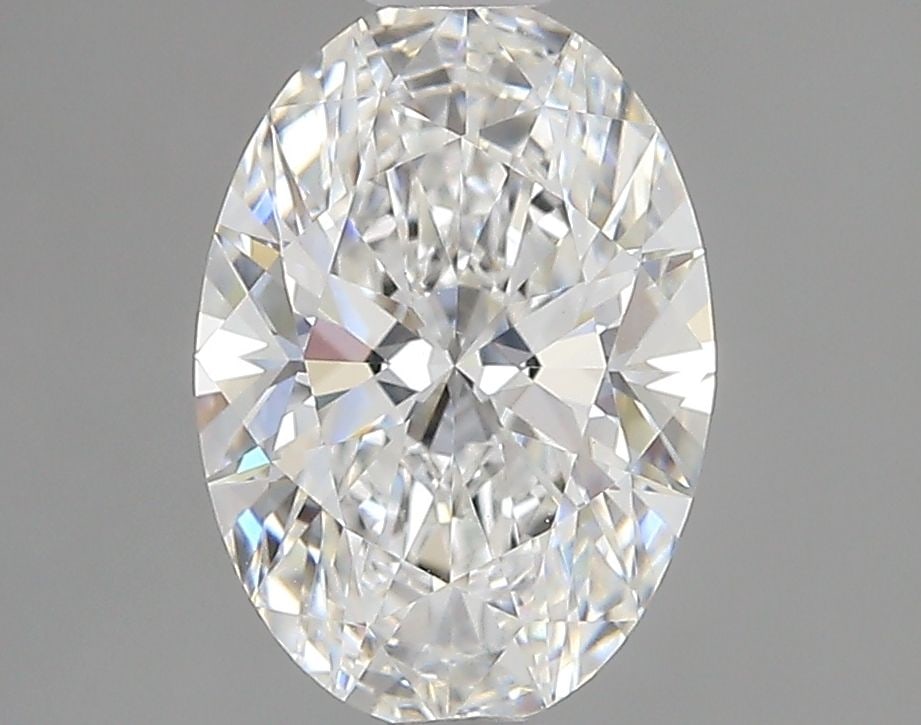 IGI Oval 1.52ct E VVS2 Loose Lab Diamond: IGI Oval 1.52ct E VVS2 Loose Lab Diamond A stunning lab-grown oval diamond, certified by the International Gemological Institute (IGI), boasts exceptional clarity and color. With its impressive 1.52 c
