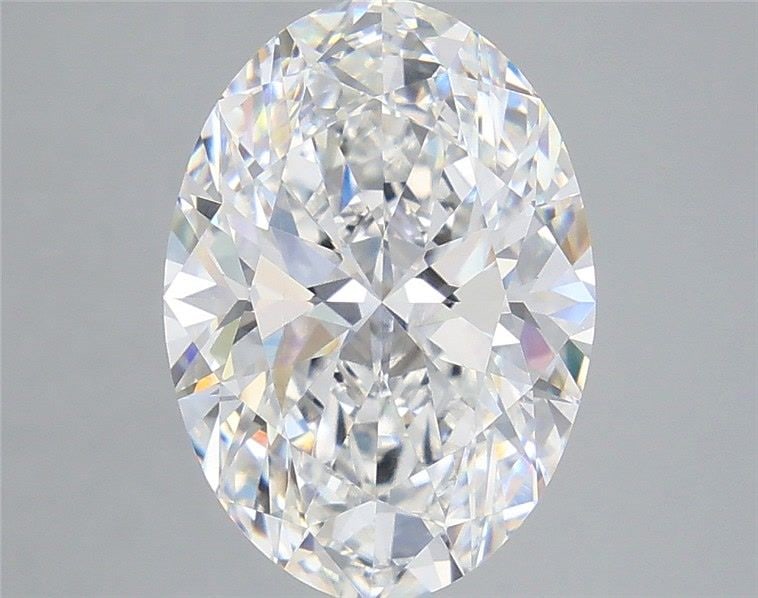 IGI Oval 5.09ct E VVS2 Loose Lab Diamond: IGI Oval 5.09ct E VVS2 Loose Lab Diamond A stunning IGI Oval lab-grown diamond, weighing 5.09 carats and boasting exceptional clarity with a VVS2 rating, shines in this exquisite piece. Its E color