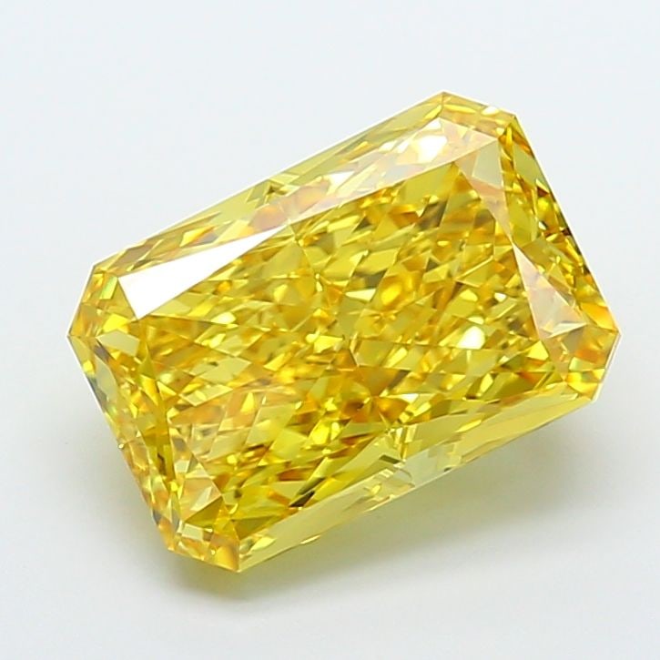 IGI Radiant 8.4ct Fancy Vivid Yellow VVS2 Loose Lab Diamond: IGI Radiant 8.4ct Fancy Vivid Yellow VVS2 Loose Lab Diamond Experience the brilliance of nature in this stunning 8.4ct Fancy Vivid Yellow VVS2 loose lab diamond, certified by IGI and boasting exceptio