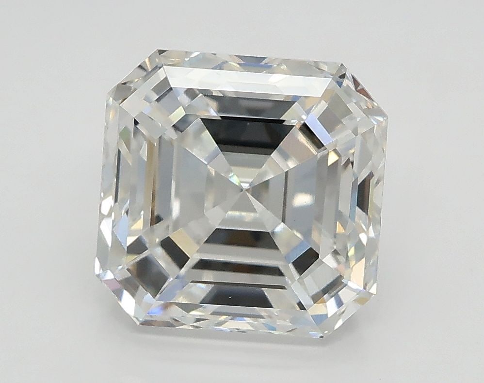 GIA Asscher 2.9ct F VVS2 Loose Lab Diamond: GIA Asscher 2.9ct F VVS2 Loose Lab Diamond Experience the beauty of a truly unique diamond, certified by the prestigious GIA and grown in a lab to preserve its natural characteristics. This exceptiona