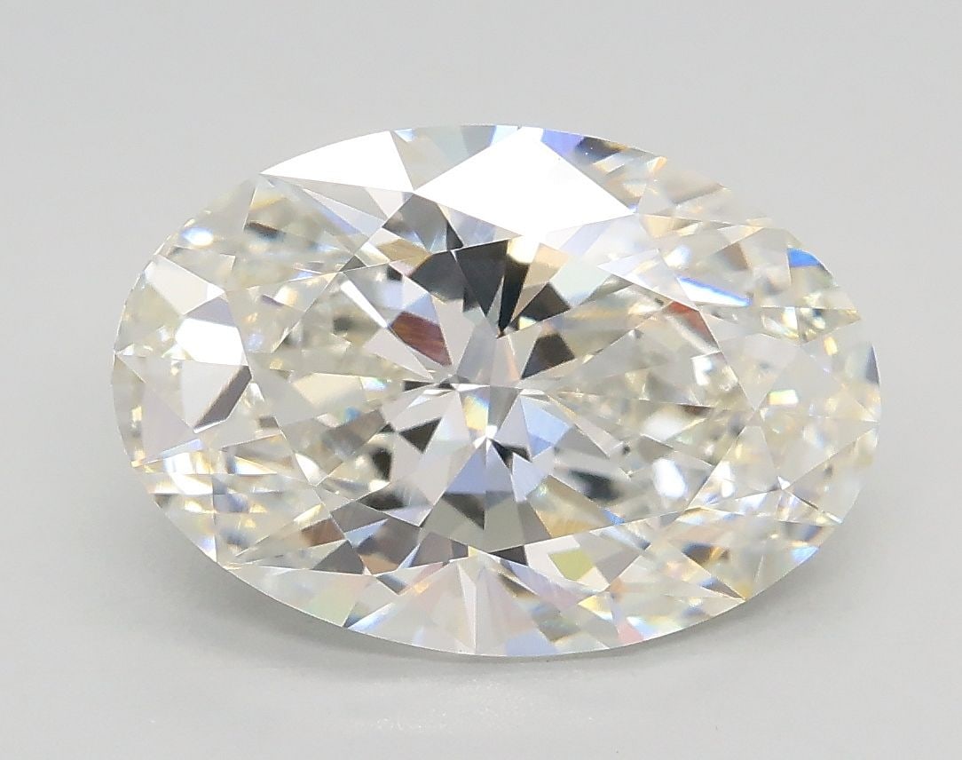 IGI Oval 3.04ct G VVS2 Loose Lab Diamond: IGI Oval 3.04ct G VVS2 Loose Lab Diamond Experience the exceptional beauty of this 3.04ct IGI Oval lab-grown diamond, boasting an impressive G color and VVS2 clarity, giving it a radiant brilliance th