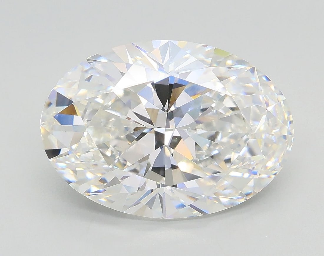 IGI Oval 4.02ct E VVS2 Loose Lab Diamond: IGI Oval 4.02ct E VVS2 Loose Lab Diamond Experience the beauty of a lab-grown diamond, certified by IGI as a true 4.02ct E VVS2 Oval cut gemstone with exceptional clarity and polish. Its EX symmetry a
