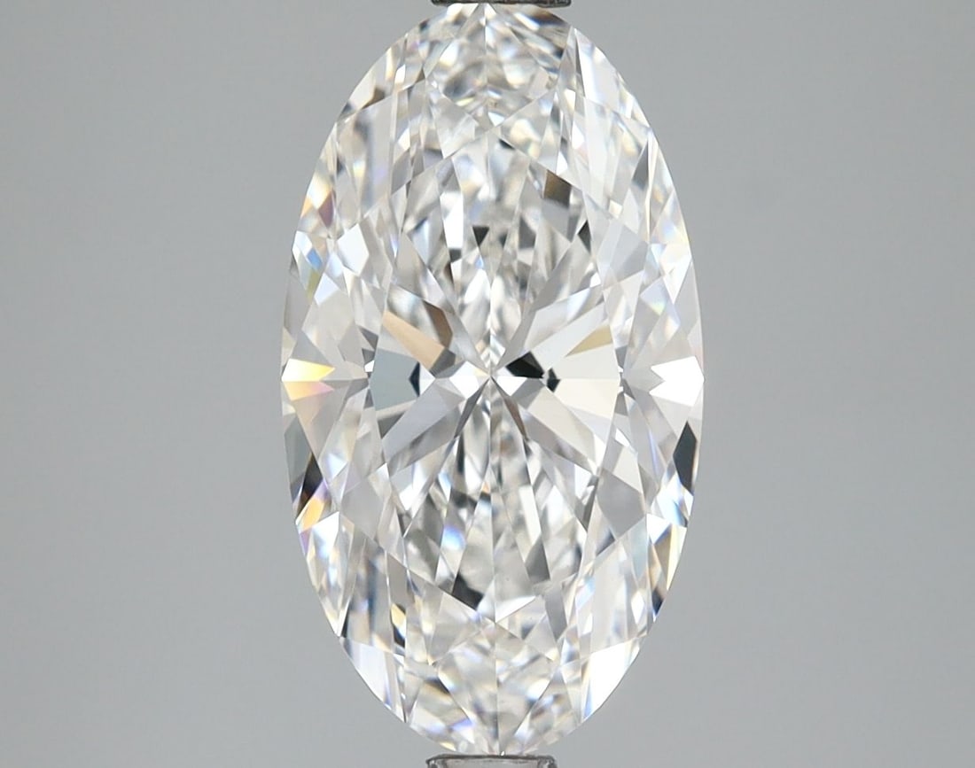 IGI Oval 2.81ct D VVS2 Loose Lab Diamond: IGI Oval 2.81ct D VVS2 Loose Lab Diamond Experience the brilliance of a lab-grown diamond, certified by IGI as a stunning 2.81ct D VVS2 Oval cut gemstone. Its exceptional clarity and color make it a