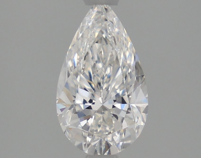 Loose Lab Diamond - IGI Pear 1.51ct E VVS1: Loose Lab Diamond - IGI Pear 1.51ct E VVS1 A stunning lab-grown pear-cut diamond, certified by the International Gemological Institute (IGI) as E color and VVS1 clarity, boasts exceptional cut quality
