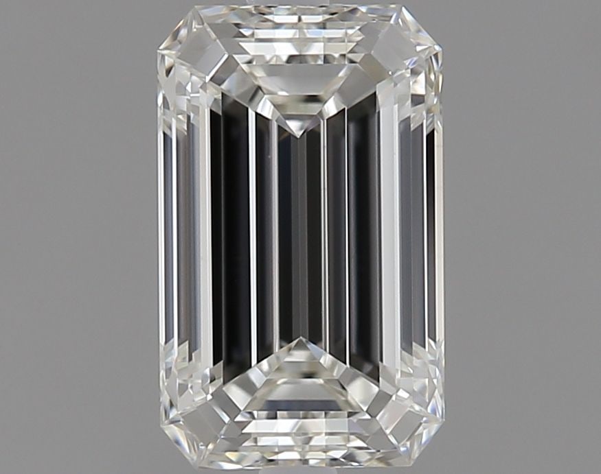 Loose Lab Diamond - IGI Emerald 1.2ct G VVS2: Loose Lab Diamond - IGI Emerald 1.2ct G VVS2 A rare and exceptional lab-grown diamond, certified by the International Gemological Institute (IGI), boasts a vibrant G color, flawless VVS2 clarity, and