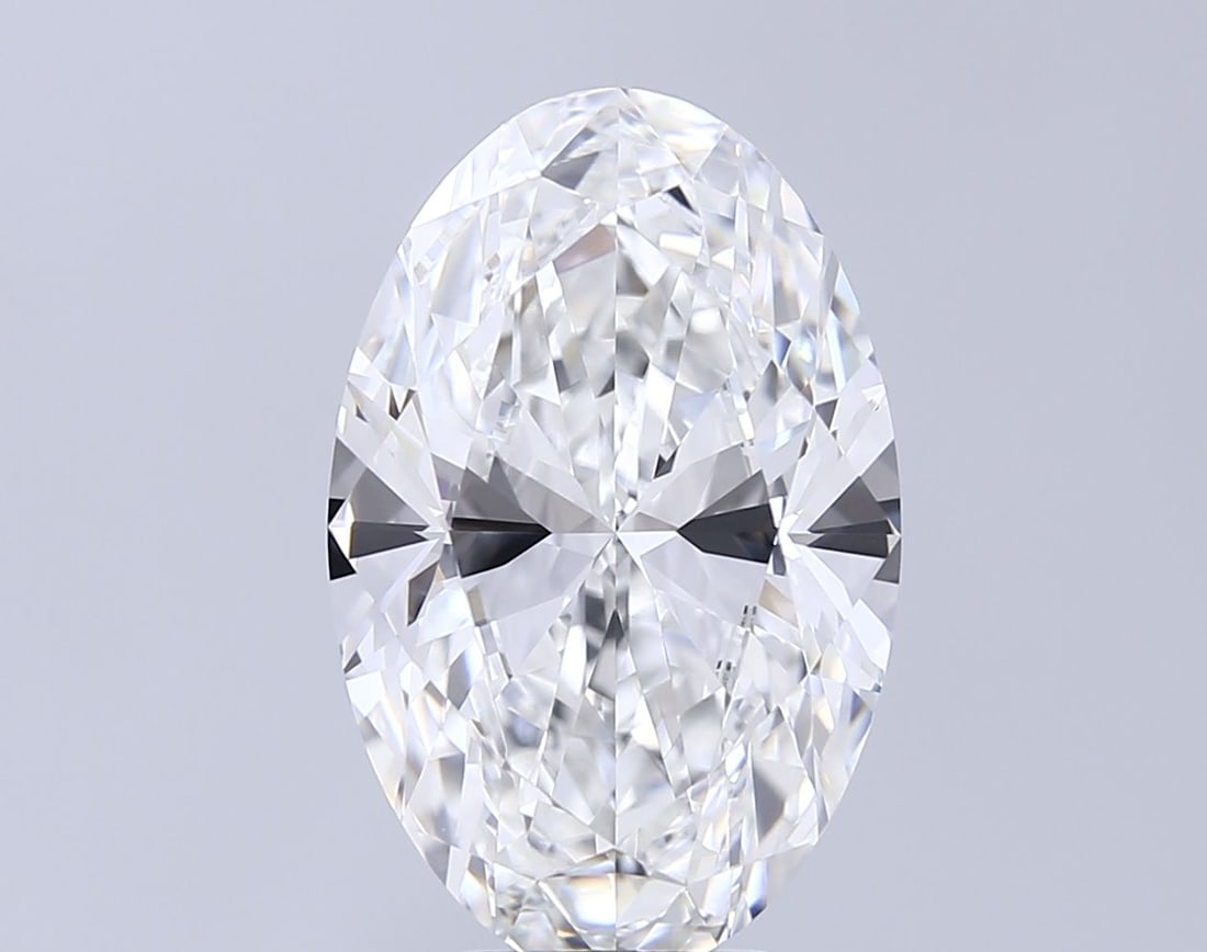 IGI Oval Diamond, 7.09ct E VVS2, Loose: IGI Oval Diamond, 7.09ct E VVS2, Loose Experience the brilliance of a lab-grown diamond, certified by IGI as an exceptional 7.09ct E VVS2 oval cut gemstone. Its flawless clarity and EX polish make it