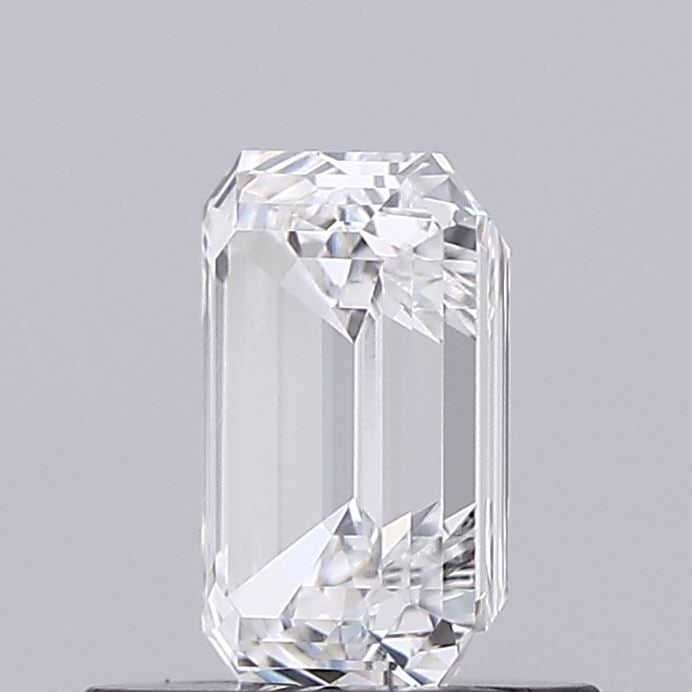 Loose Lab Diamond - IGI Emerald 0.81ct E VVS2: Loose Lab Diamond - IGI Emerald 0.81ct E VVS2 Experience the exceptional quality of this lab-grown diamond, certified by IGI as an E color, VVS2 clarity, and boasting EX polish and symmetry. This 0.81
