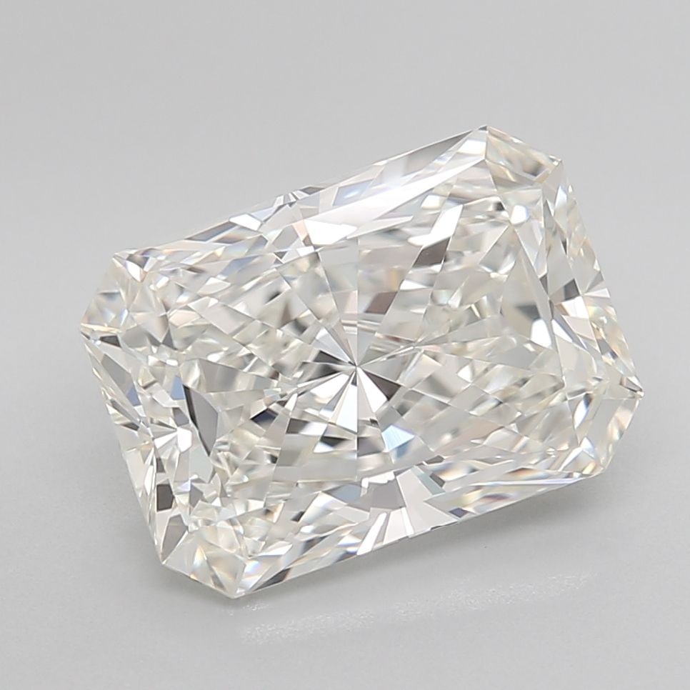 IGI Radiant 5.01ct H IF Loose Lab Diamond: IGI Radiant 5.01ct H IF Loose Lab Diamond Experience the brilliance of nature, without the environmental impact. This exquisite IGI Radiant cut diamond boasts an impressive 5.01 carats, boasting excep