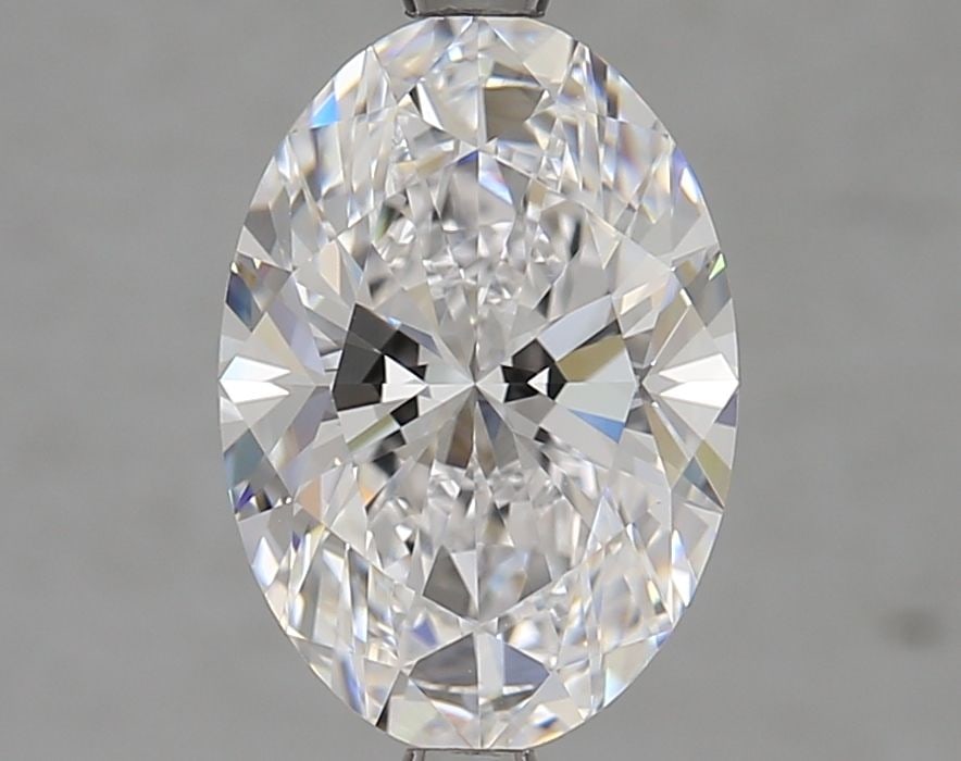 GIA Oval 2.72ct D VVS1 Diamond: GIA Oval 2.72ct D VVS1 Diamond A stunning GIA-certified oval diamond, this 2.72ct gem boasts exceptional clarity and color, with a flawless VVS1 grade and D color that shines bright. Its EX polish and