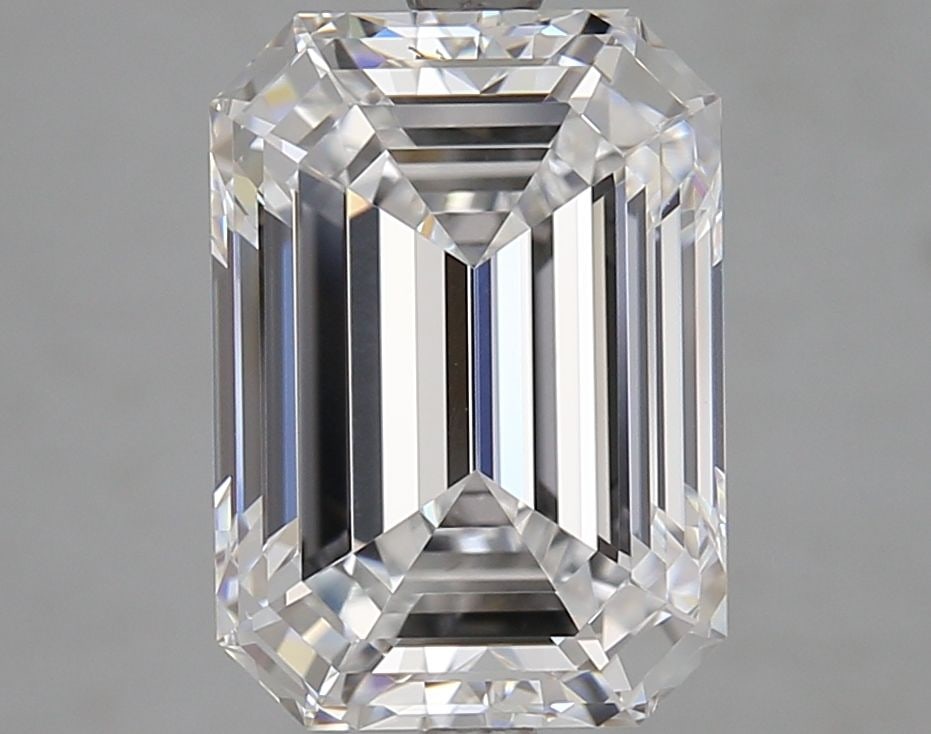 IGI Emerald 5.23ct D IF Loose Lab Diamond: IGI Emerald 5.23ct D IF Loose Lab Diamond Experience the unparalleled brilliance of a lab-grown IGI D color diamond, boasting an impressive 5.23 carats and exceptional clarity (IF) with excellent poli