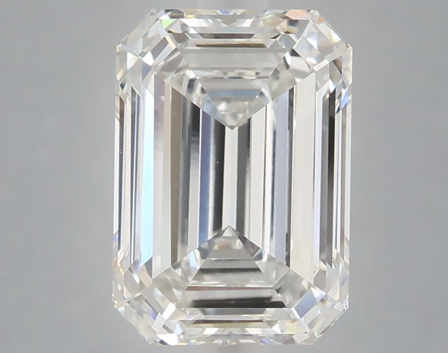 Loose Lab Diamond - IGI Emerald 3.1ct E VVS2: Loose Lab Diamond - IGI Emerald 3.1ct E VVS2 Experience the unparalleled brilliance of a lab-grown diamond, certified by IGI as an E color, VVS2 clarity, and boasting exceptional polish and symmetry.