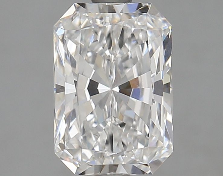 Loose Lab Diamond - GIA Radiant 2.11ct D VVS1: Loose Lab Diamond - GIA Radiant 2.11ct D VVS1 Experience the brilliance of a lab-grown diamond, certified by the prestigious GIA as a radiant 2.11ct D VVS1. This exceptional stone boasts an EX polish