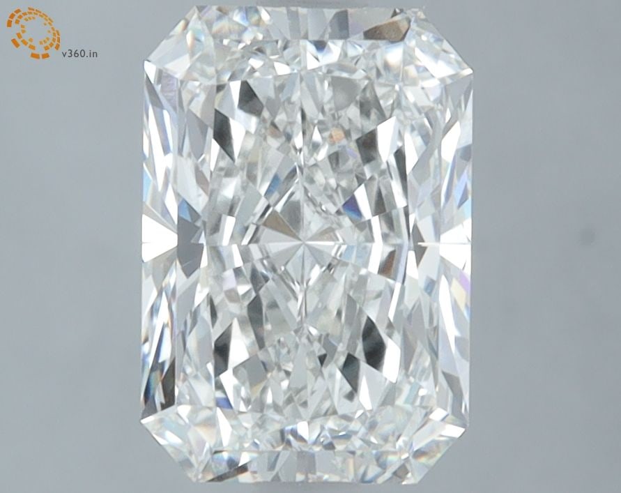 IGI Radiant 2.34ct F VVS2 Loose Lab Diamond: IGI Radiant 2.34ct F VVS2 Loose Lab Diamond Experience the brilliance of nature, without the environmental impact - this stunning IGI Radiant cut lab diamond boasts exceptional clarity (VVS2) and colo