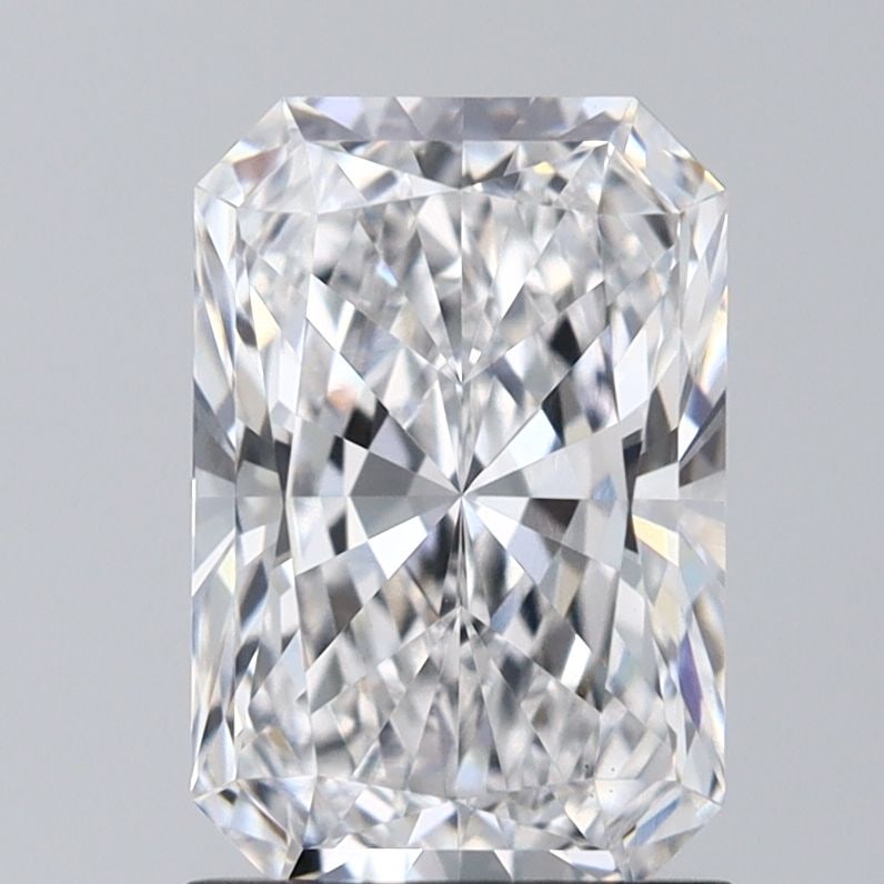 IGI Radiant 1.57ct D VVS2 Diamond: IGI Radiant 1.57ct D VVS2 Diamond Experience the unparalleled brilliance of this exceptional 1.57ct IGI Radiant cut diamond, boasting an impressive D color and VVS2 clarity, making it one of the