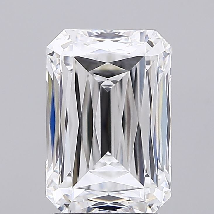 IGI Radiant 3.07ct D VVS2 Loose Lab Diamond: IGI Radiant 3.07ct D VVS2 Loose Lab Diamond Experience the brilliance of nature, without the environmental impact. This exquisite IGI Radiant 3.07ct D VVS2 loose lab diamond boasts exceptional clarity