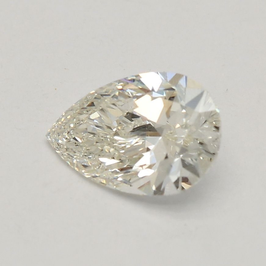 Loose Lab Diamond - IGI Pear 0.7ct I VVS2: Loose Lab Diamond - IGI Pear 0.7ct I VVS2 A rare and exceptional lab-grown diamond, this 0.7ct IGI-certified pear-cut gem boasts an impressive VVS2 clarity grade, showcasing minimal inclusions that ad
