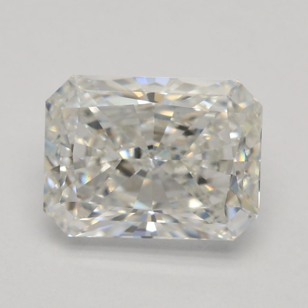 IGI Radiant 2.09ct E VVS2 Loose Lab Diamond: IGI Radiant 2.09ct E VVS2 Loose Lab Diamond Experience the brilliance of a lab-grown diamond, certified by IGI as VVS2 clarity and boasting an exceptional cut, color, and polish. This 2.09ct E color g