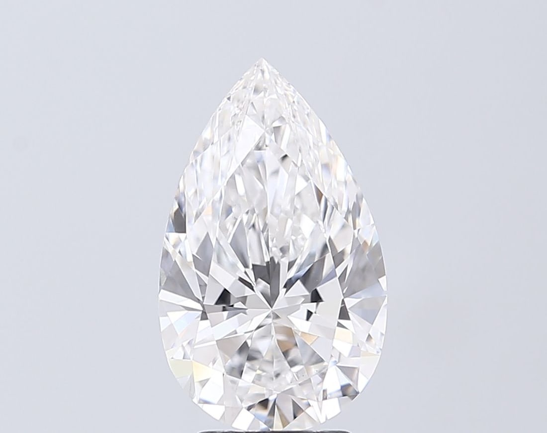 Loose Lab Diamond - IGI Pear 3.3ct D VVS2: Loose Lab Diamond - IGI Pear 3.3ct D VVS2 A stunning lab-grown diamond, certified by the International Gemological Institute (IGI), boasts exceptional clarity and color. This 3.3 carat pear-shaped gem