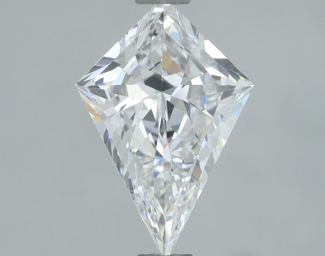 Loose Lab Diamond - IGI Other 1.02ct D VVS2: Loose Lab Diamond - IGI Other 1.02ct D VVS2 This exquisite lab-grown diamond boasts exceptional clarity, with its VVS2 grade indicating near-flawless brilliance. With a color grade of D and a cut that