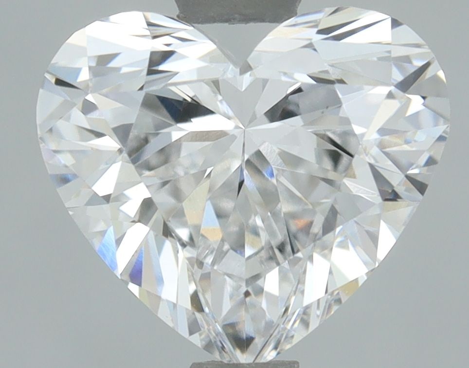 IGI Heart 1.19ct E VVS2 Loose Lab Diamond: IGI Heart 1.19ct E VVS2 Loose Lab Diamond A rare and exceptional loose lab diamond, certified by the International Gemological Institute (IGI) as VVS2 clarity, boasts an impressive 1.19 carats of unpa