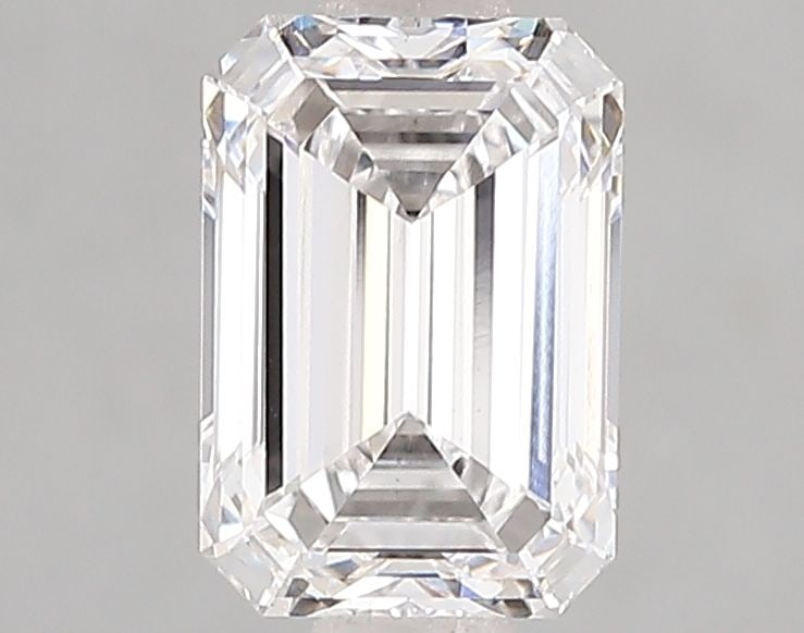 Loose Lab Diamond - IGI Emerald 1.6ct E VVS2: Loose Lab Diamond - IGI Emerald 1.6ct E VVS2 A rare and exceptional gemstone, this 1.6ct IGI Emerald-cut lab diamond boasts an impressive color grade of E, clarity of VVS2, and flawless polish and sym