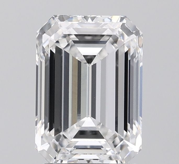 Loose Lab Diamond - IGI Emerald 2.57ct D VVS2: Loose Lab Diamond - IGI Emerald 2.57ct D VVS2 A stunning lab-grown diamond, certified by the International Gemological Institute (IGI), boasts exceptional clarity and color with a D grade and VVS2