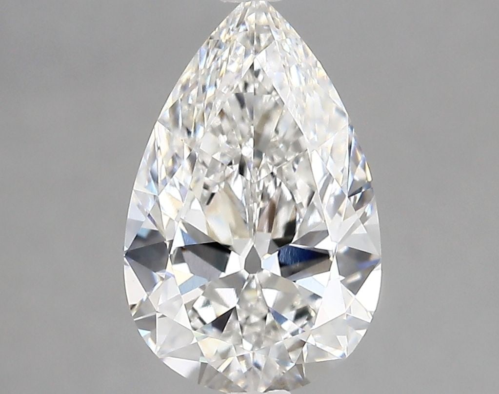 Loose Lab Diamond - IGI Pear 2.39ct E VVS1: Loose Lab Diamond - IGI Pear 2.39ct E VVS1 A stunning lab-grown diamond, certified by the International Gemological Institute (IGI), boasts exceptional clarity and color. With its pear shape, 2.39ct w