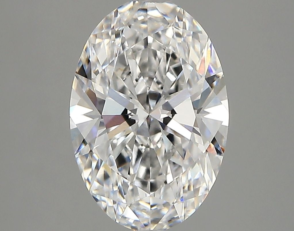 IGI Oval 2.76ct E VVS2 Loose Lab Diamond: IGI Oval 2.76ct E VVS2 Loose Lab Diamond A rare and exceptional oval-cut lab diamond, certified by the International Gemological Institute (IGI), boasts an impressive 2.76 carats of flawless VVS2