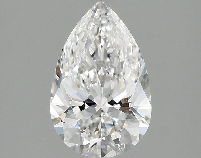 Loose Lab Diamond - IGI Pear 1.52ct E VVS2: Loose Lab Diamond - IGI Pear 1.52ct E VVS2 A stunning lab-grown diamond, certified by the International Gemological Institute (IGI), boasts exceptional clarity and color. This 1.52ct pear-shaped gemst