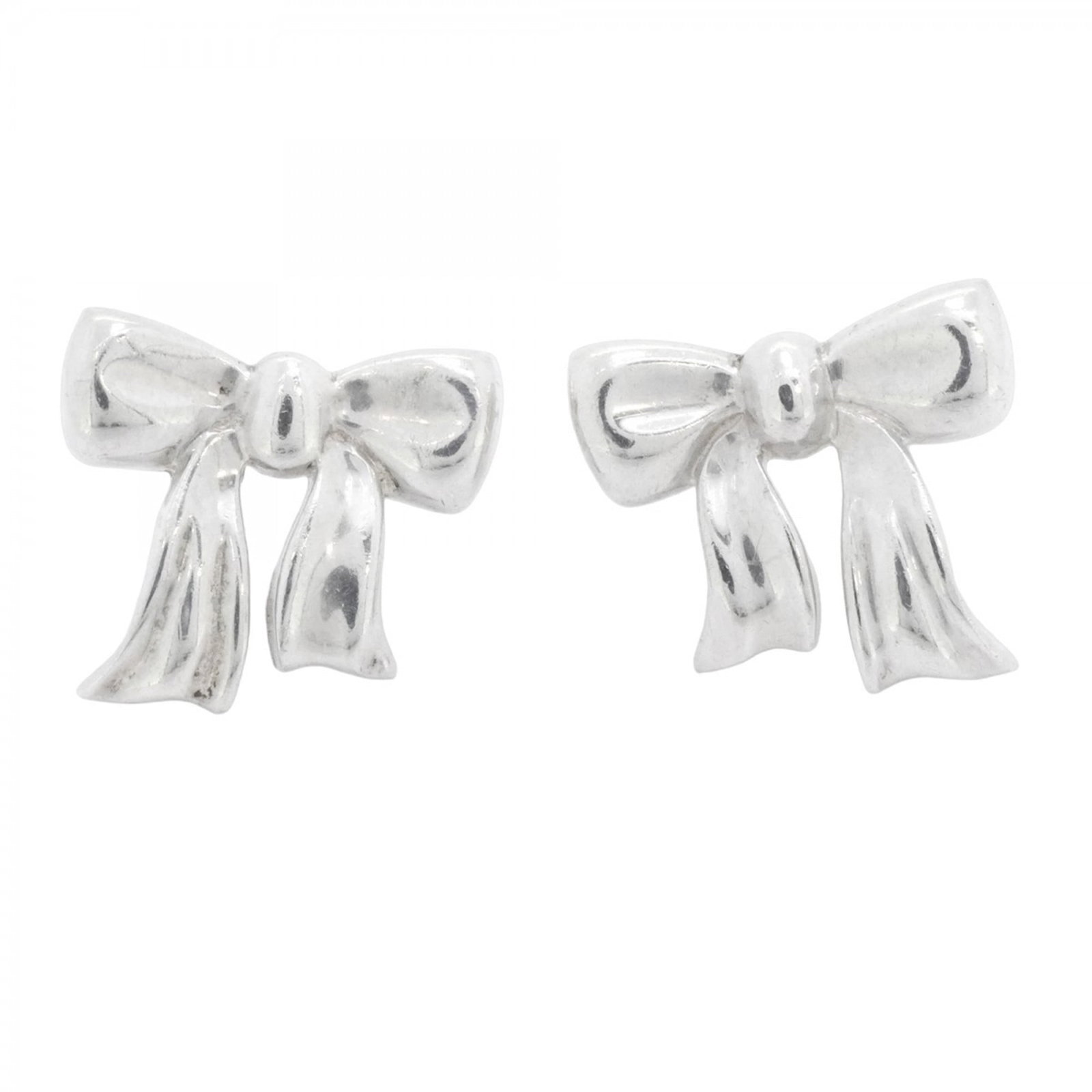 925 Tiffany Stud Earrings Silver: 925 Tiffany Stud Earrings Silver Elevate your style with these stunning 925 Tiffany stud earrings, crafted from high-quality silver that exudes luxury and sophistication. With their classic design and