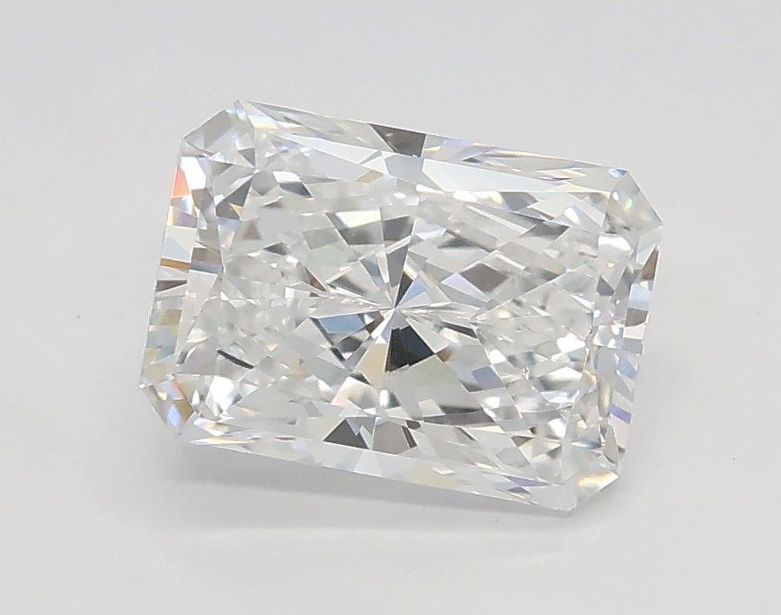 IGI Radiant 1.23ct D VVS2 Loose Lab Diamond: IGI Radiant 1.23ct D VVS2 Loose Lab Diamond Experience the brilliance of a lab-grown diamond, certified by IGI as D color and VVS2 clarity, with exceptional cut, polish, and symmetry. This 1.23ct radi