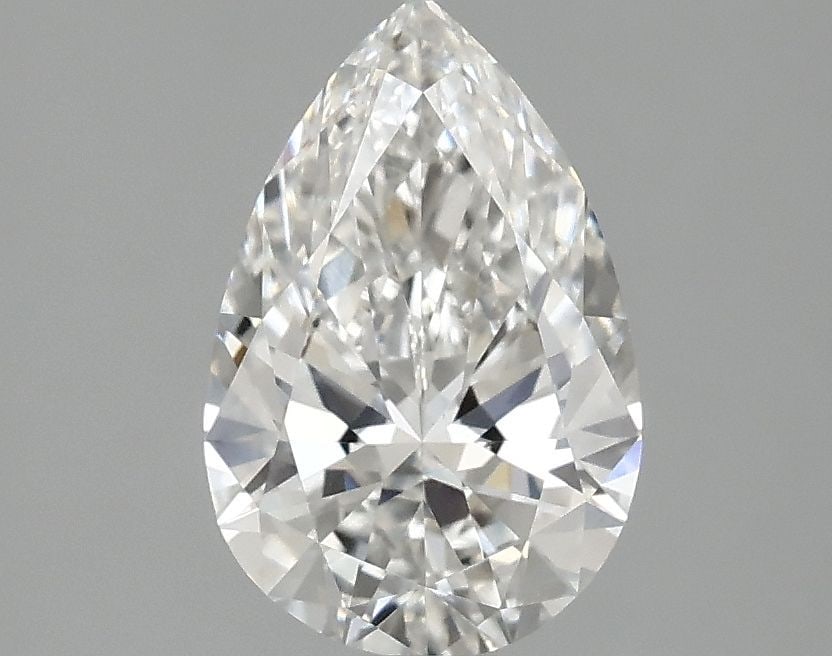 Loose Lab Diamond - IGI Pear 1.52ct F VVS2: Loose Lab Diamond - IGI Pear 1.52ct F VVS2 A stunning lab-grown pear-shaped diamond, certified by the International Gemological Institute (IGI) as F color and VVS2 clarity, boasts exceptional cut and