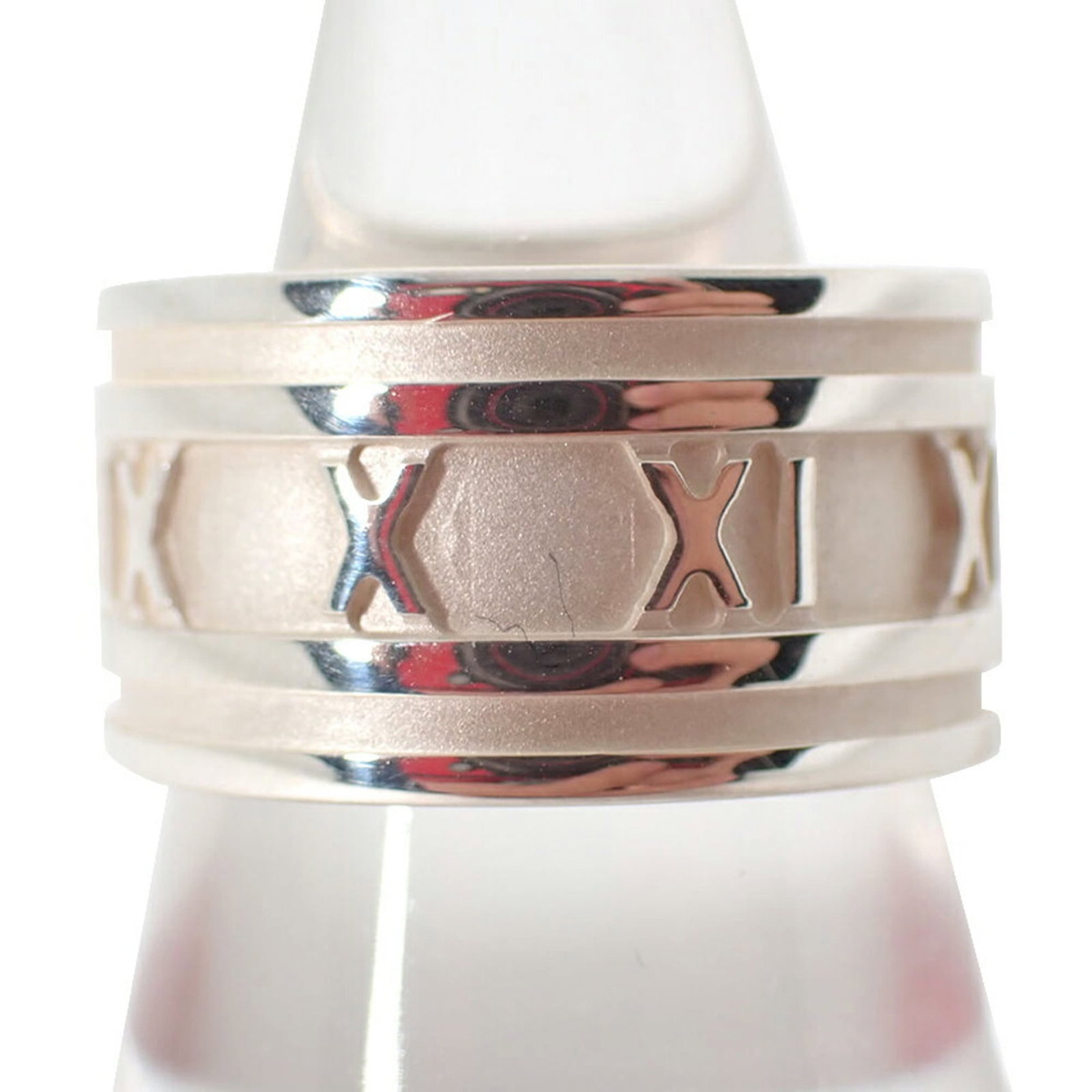 Sterling Silver 925 Tiffany Band Ring: Sterling Silver 925 Tiffany Band Ring A stunning sterling silver band ring from Tiffany & Co., this 925 piece is crafted with timeless elegance and sophistication, perfect for everyday wear. With its