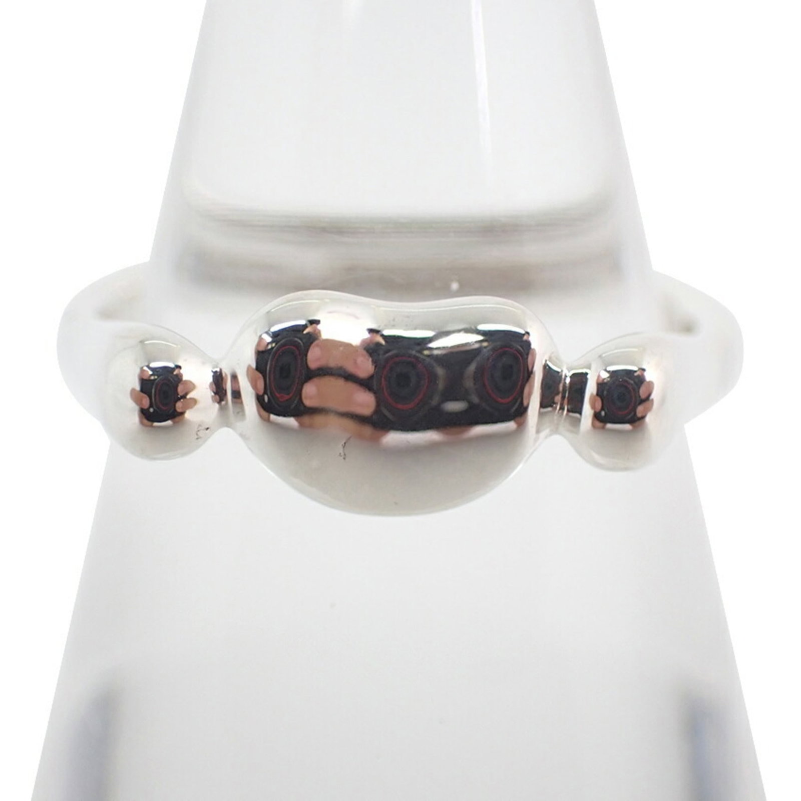 Sterling Silver 925 Tiffany Band Ring: Sterling Silver 925 Tiffany Band Ring A beautiful, pre-owned Tiffany sterling silver band ring in excellent condition, with only minor signs of wear. This 925 solid silver ring is a timeless and elega