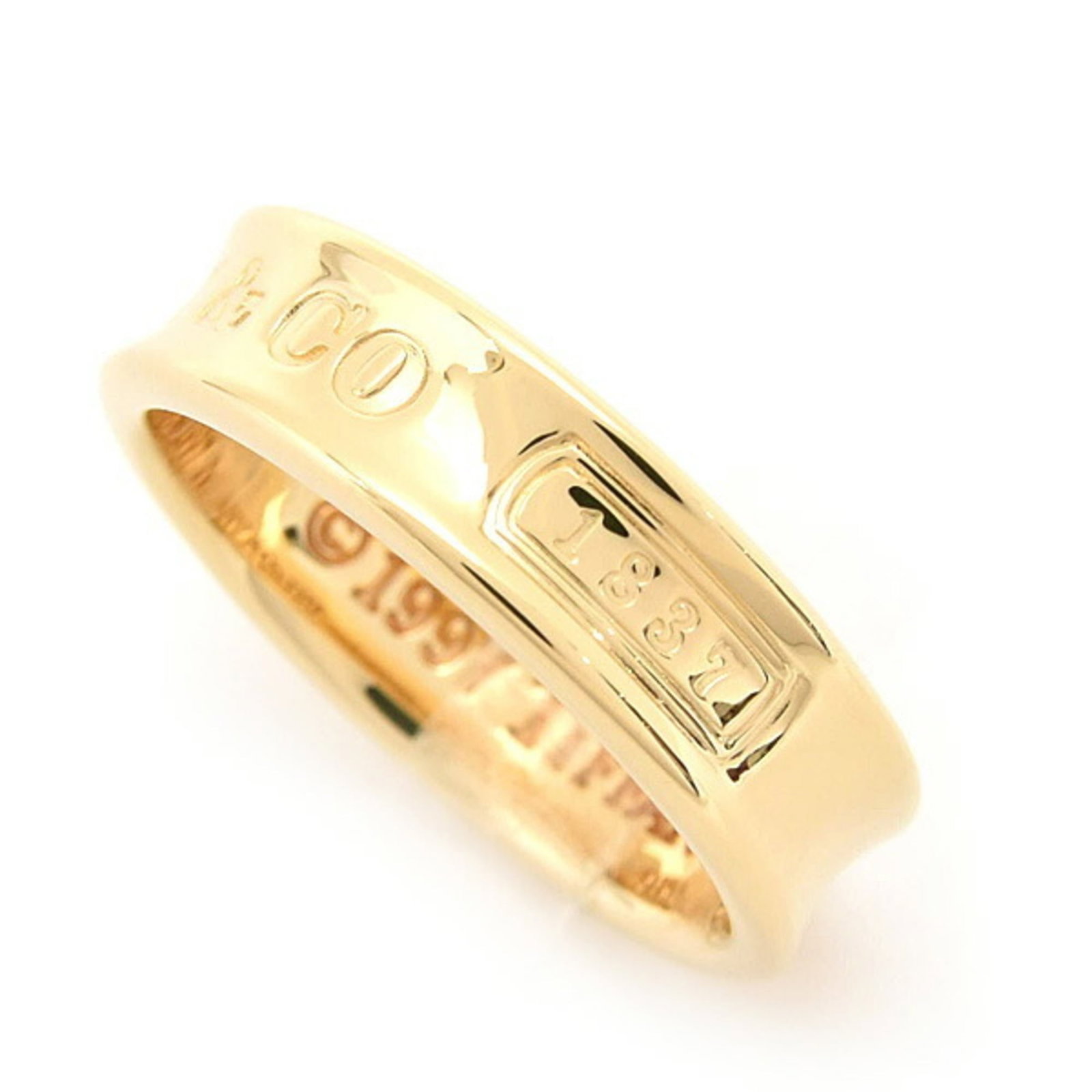 for Men and Women. - Tiffany & Co. 1837 Narrow Ring - Size 17 - Yellow Gold 750YG: for Men and Women. - Tiffany & Co. 1837 Narrow Ring - Size 17 - Yellow Gold 750YG A stunning vintage Tiffany & Co. ring from 1837, this narrow band boasts a rich history and timeless elegance in its 1