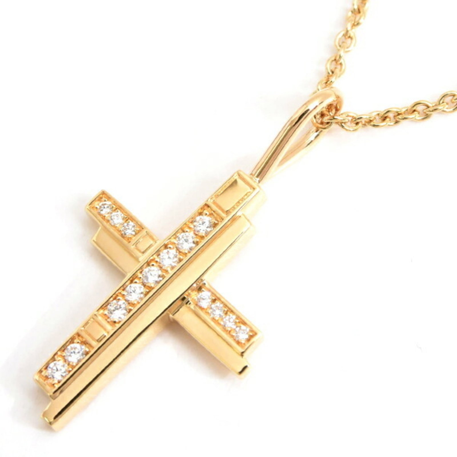 Harry Winston Women's Traffic Cross Necklace in 750YG Yellow Gold: Harry Winston Women's Traffic Cross Necklace in 750YG Yellow Gold Elevate your elegance with the Harry Winston Women's Traffic Cross Necklace, a masterpiece of 18K yellow gold craftsmanship. The iconi