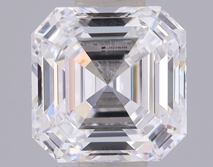 IGI Square Emerald 0.77ct D VVS2 Loose Lab Diamond: IGI Square Emerald 0.77ct D VVS2 Loose Lab Diamond Experience the beauty of nature in a lab-grown emerald, but with the fire and brilliance of a diamond. This stunning 0.77ct IGI Square Emerald boasts