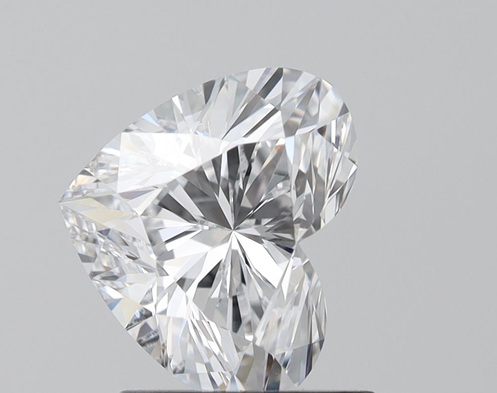IGI Heart 1.35ct D VVS2 Loose Lab Diamond: IGI Heart 1.35ct D VVS2 Loose Lab Diamond A rare and exceptional lab-grown diamond, this 1.35ct IGI VVS2 D gemstone boasts unparalleled clarity and color, making it a true standout among its peers. It