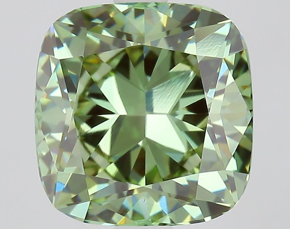 Loose Lab Diamond - IGI Cushion Modified 2.77ct Fancy Vivid Green VVS2: Loose Lab Diamond - IGI Cushion Modified 2.77ct Fancy Vivid Green VVS2 Experience the rare beauty of a Fancy Vivid Green lab diamond, certified by the International Gemological Institute (IGI) as VVS2